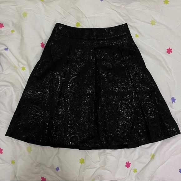 BANANA REPUBLIC Double Lined Floral Shiny Midi Skirt - Picture 1 of 4